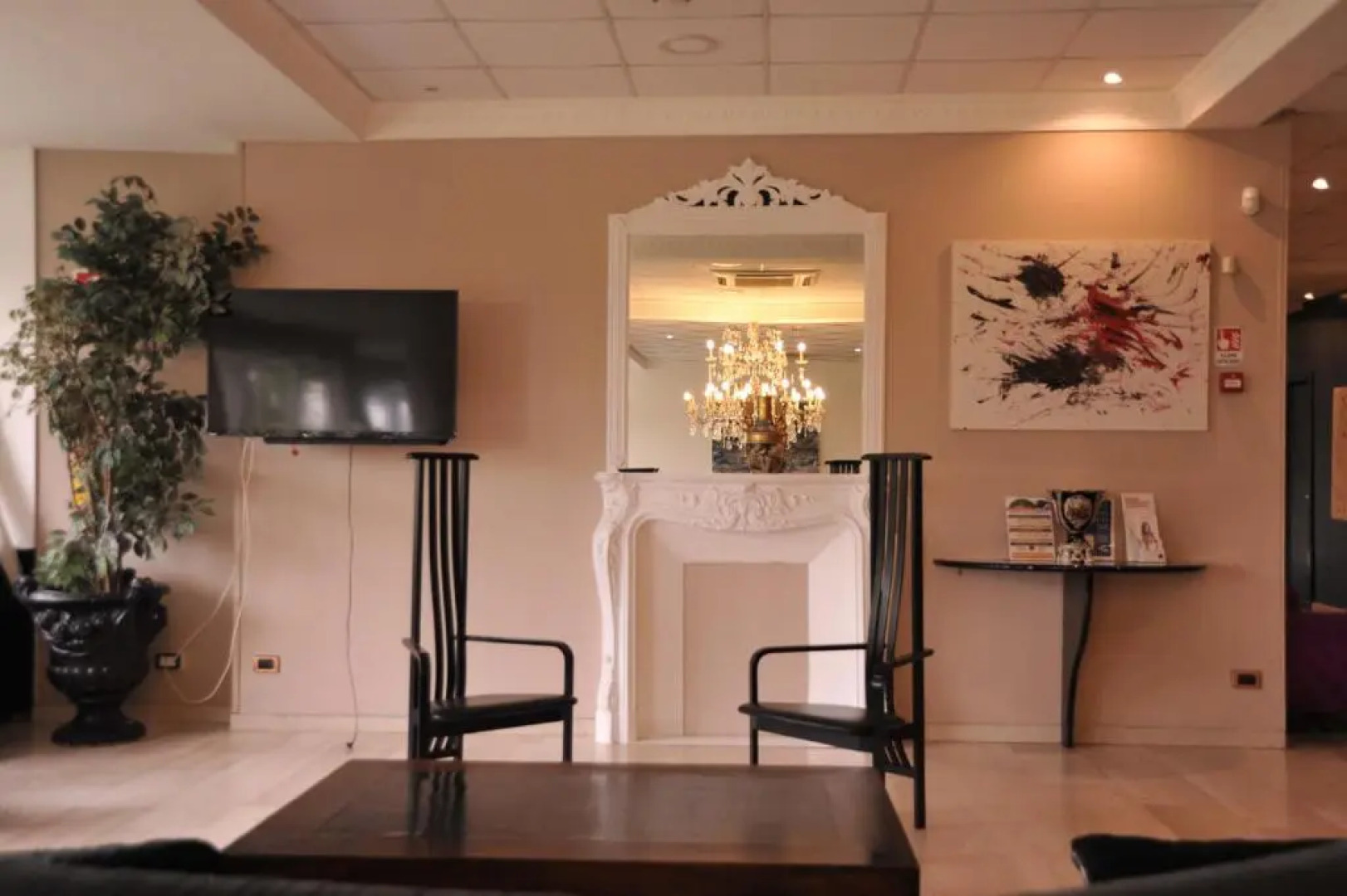 Domizia Palace Hotel