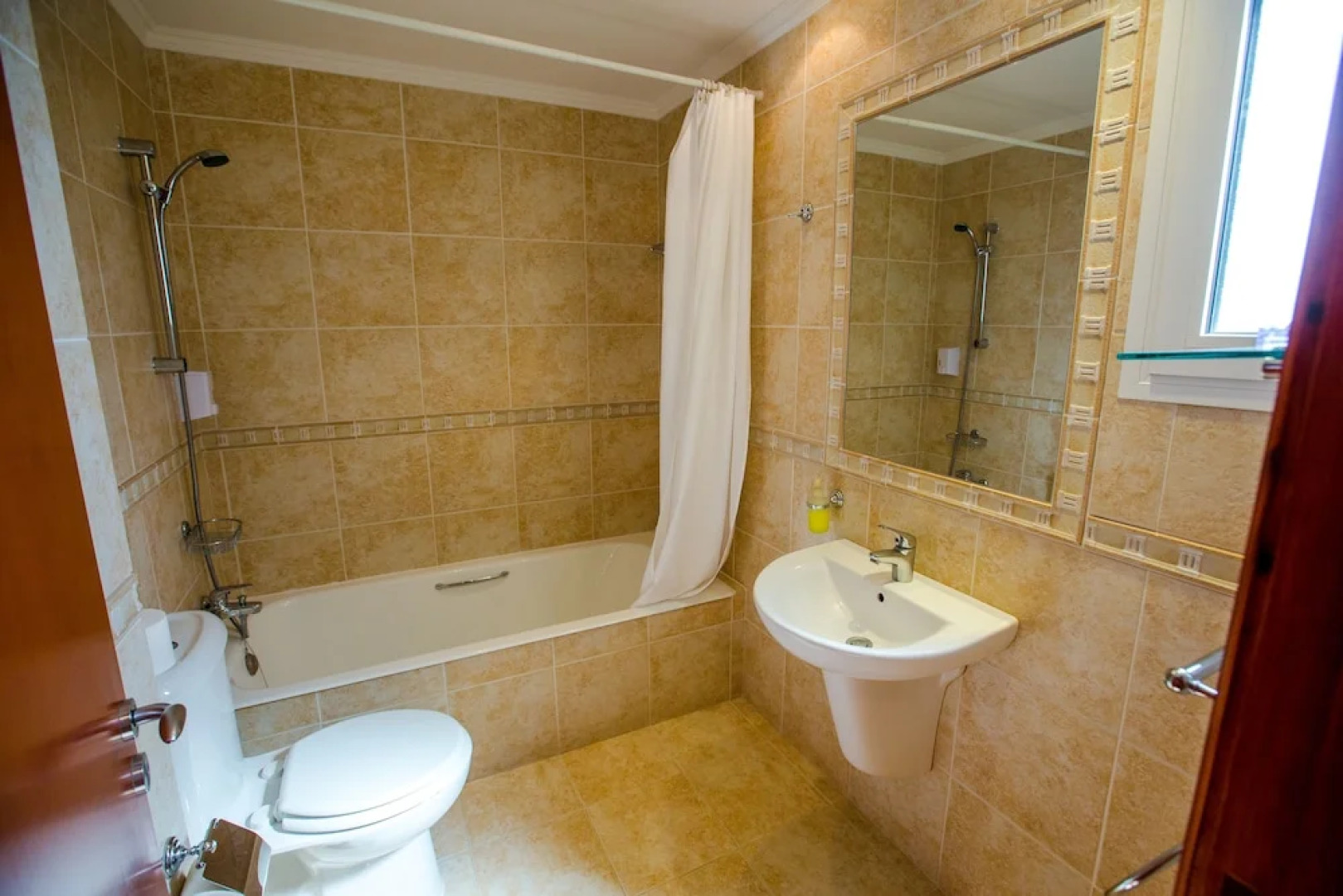 Sanders Seaview Paphos