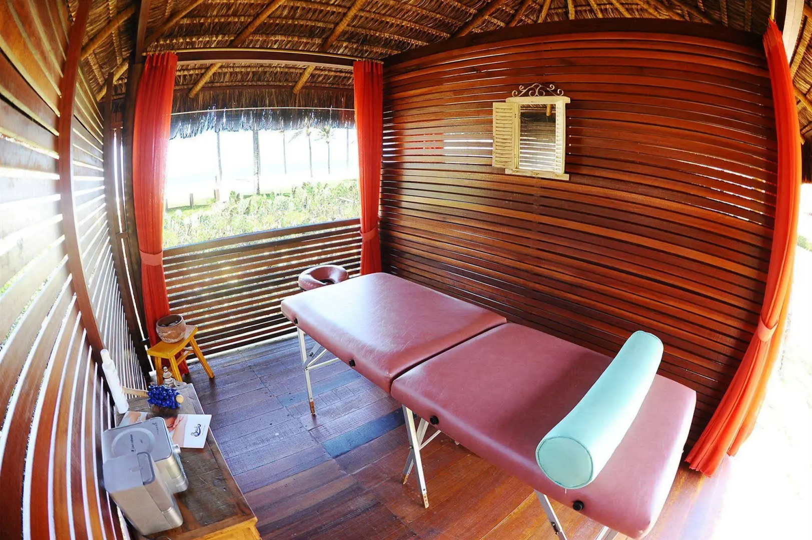 Beach Park Suites Resort