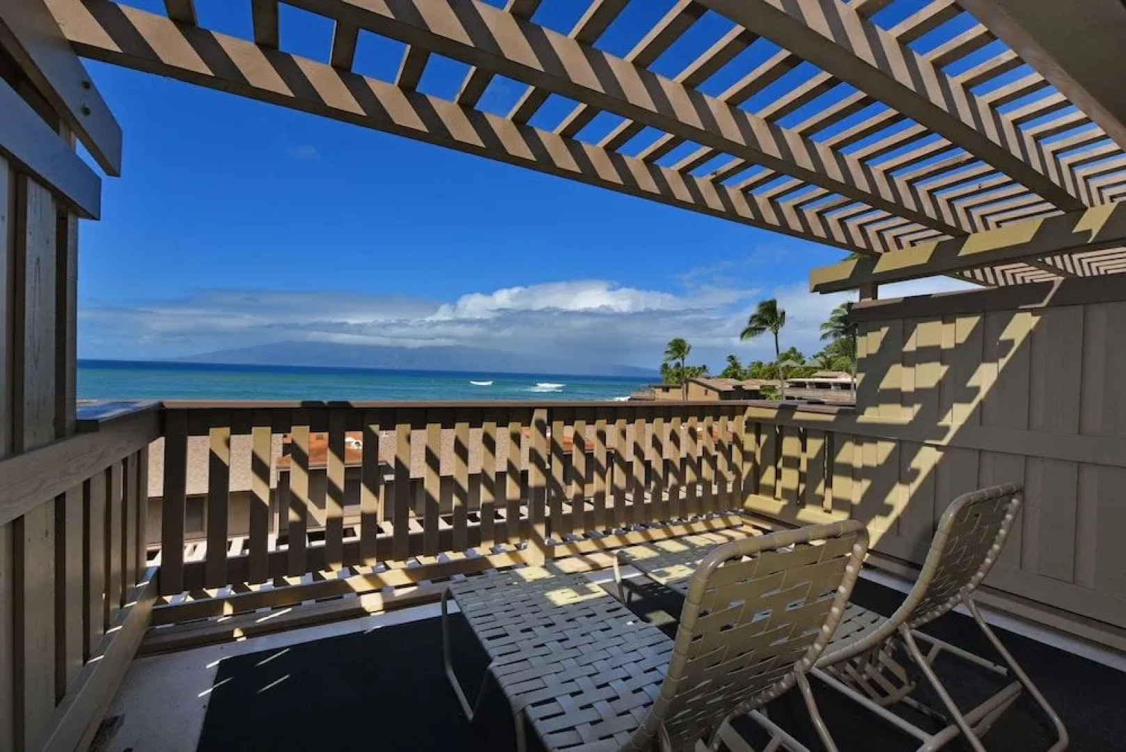 Kahana Sunset E5 by RedAwning