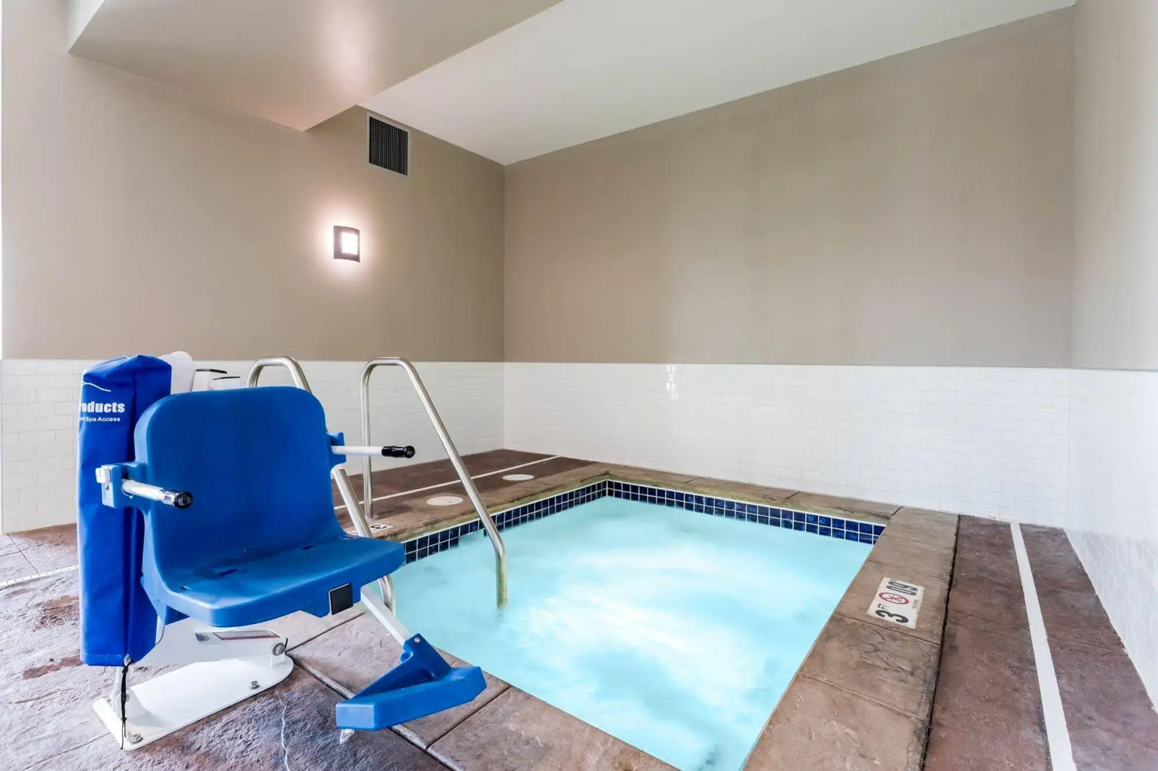 Sleep Inn & Suites West Des Moines near Jordan Creek