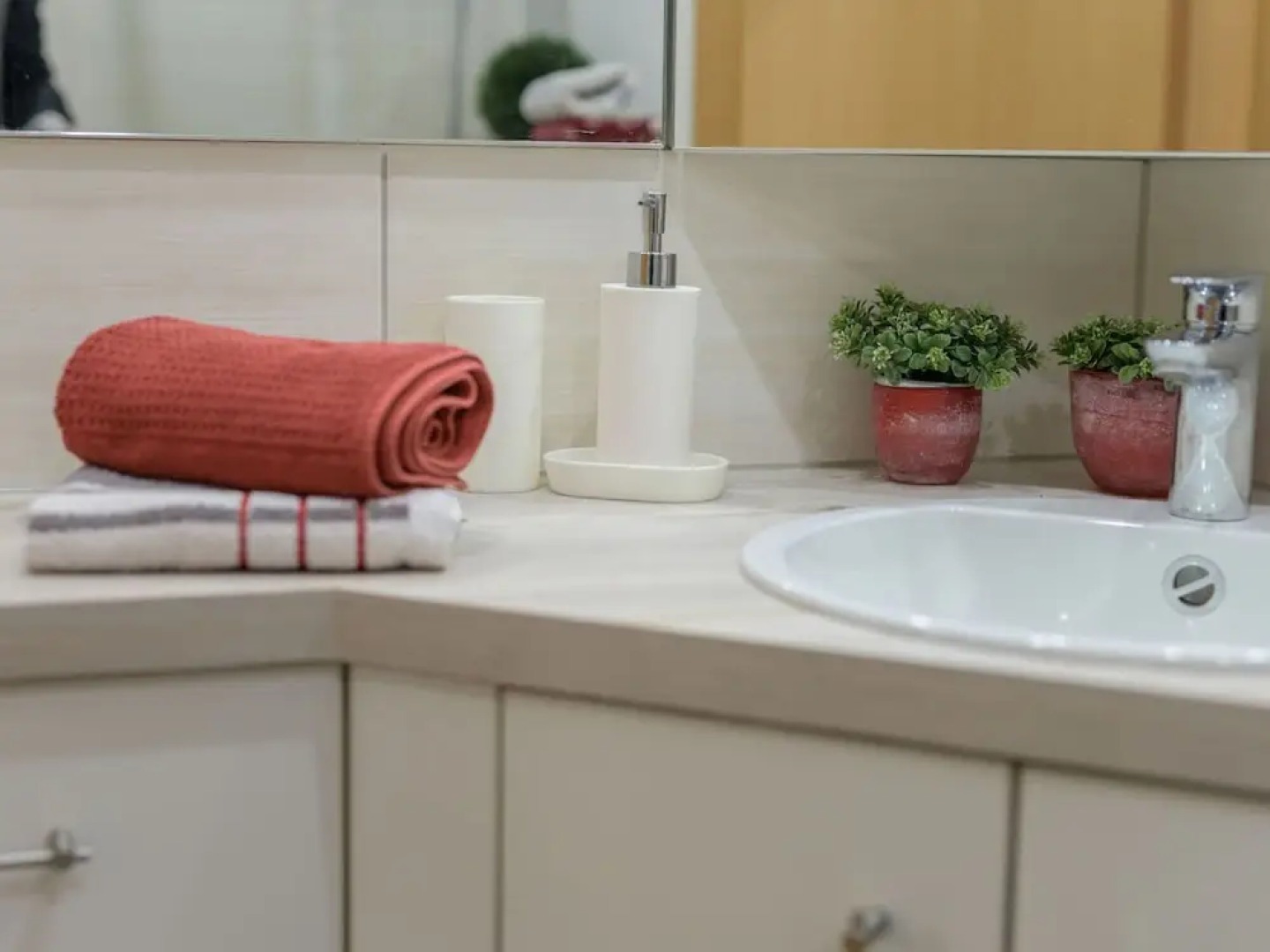 Spacious Apartment With Private Terrace