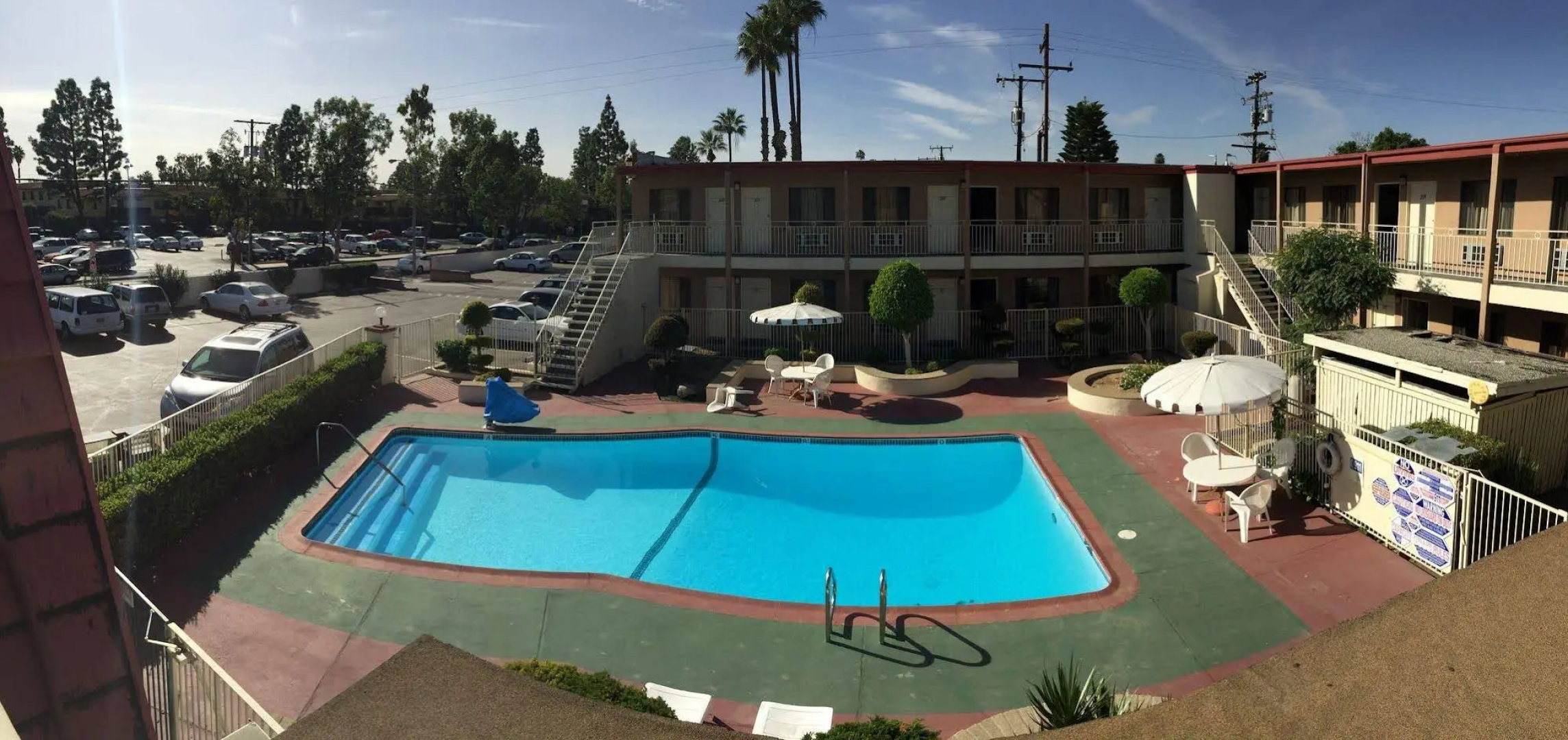 Willow Tree Lodge