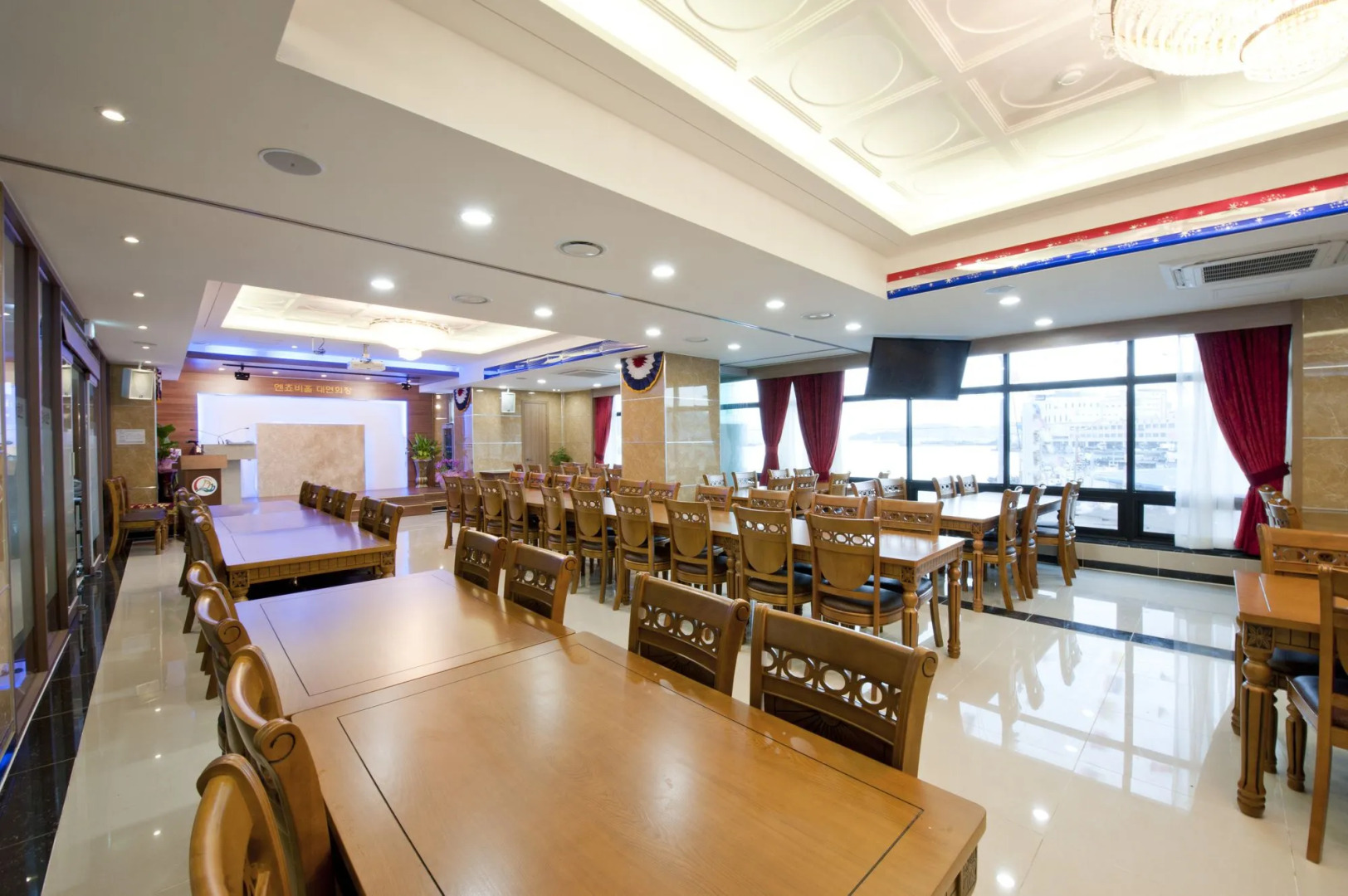 Tongyeong Anchovy tourist Hotel