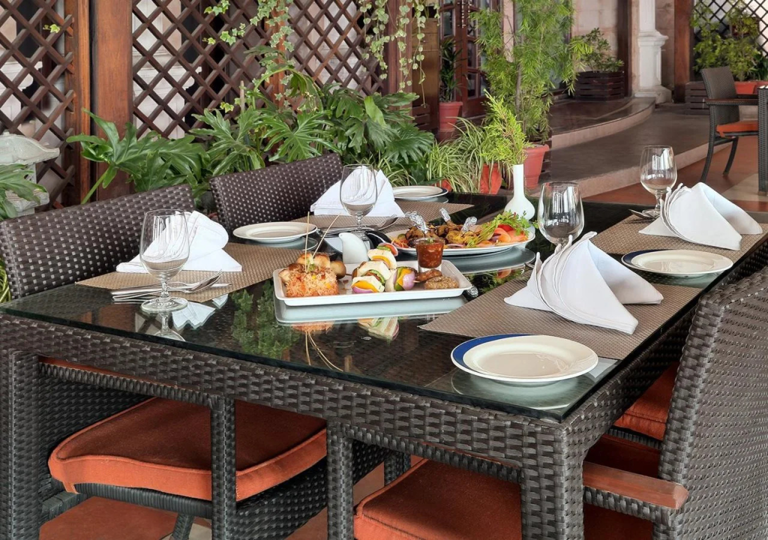 The Golden Palms Hotel & Spa