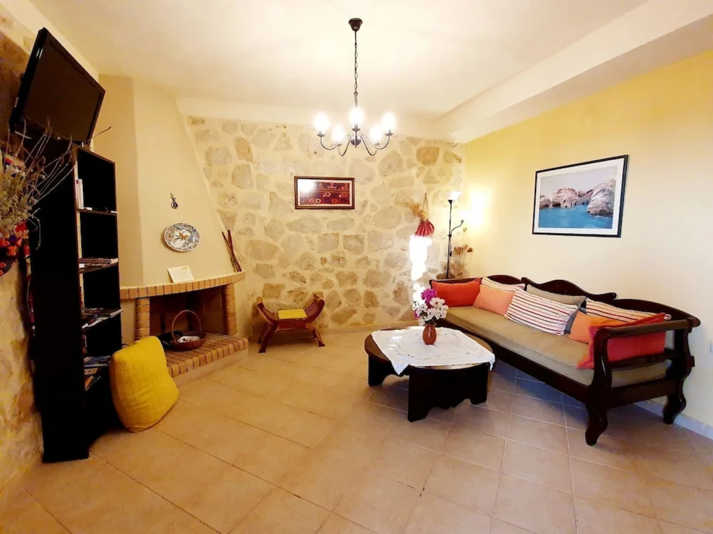 Quaint Holiday Home in Lagkada Greece Near Beach