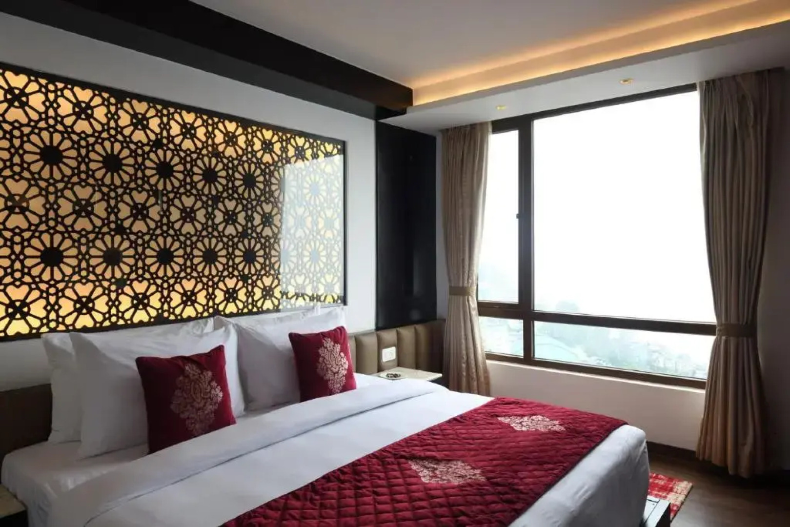 Ramada by Wyndham Gangtok Hotel & Casino Golden