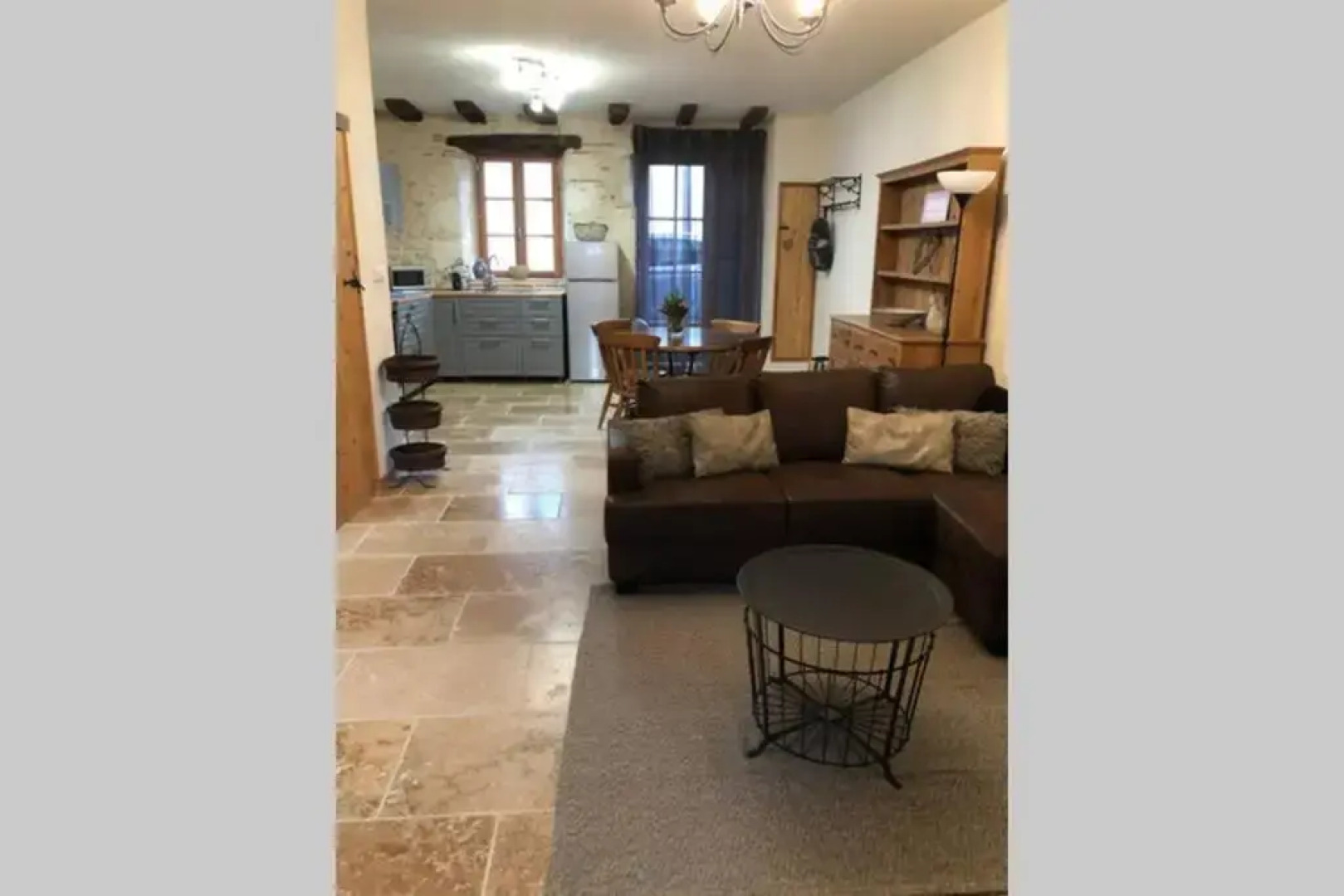 Beautiful Eymet Bastide House And Courtyard Garden