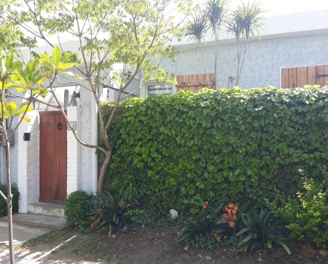 Apartamento con estacionamiento y excelente ubicación