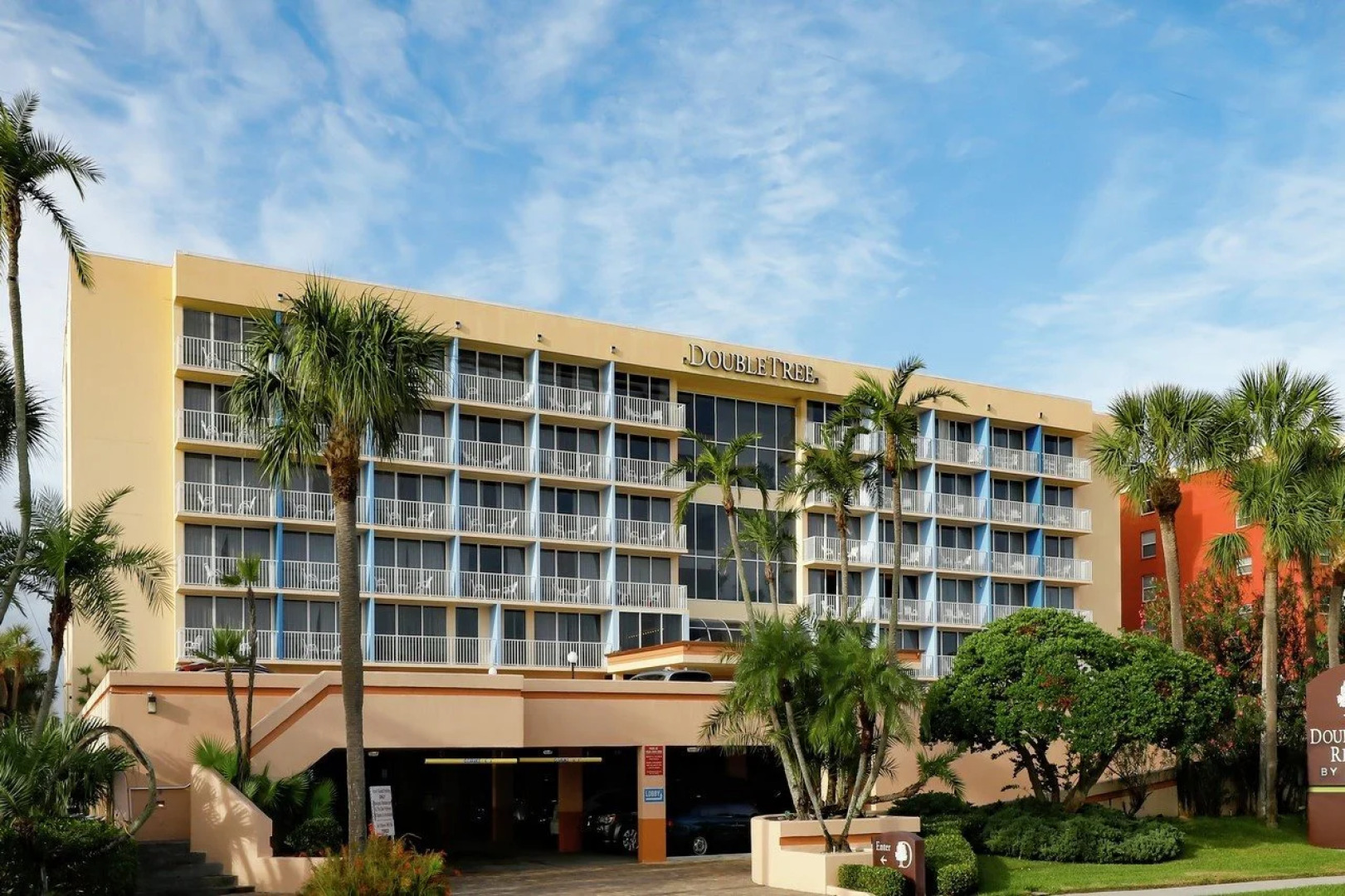 DoubleTree Beach Resort by Hilton Tampa Bay - North Redingto
