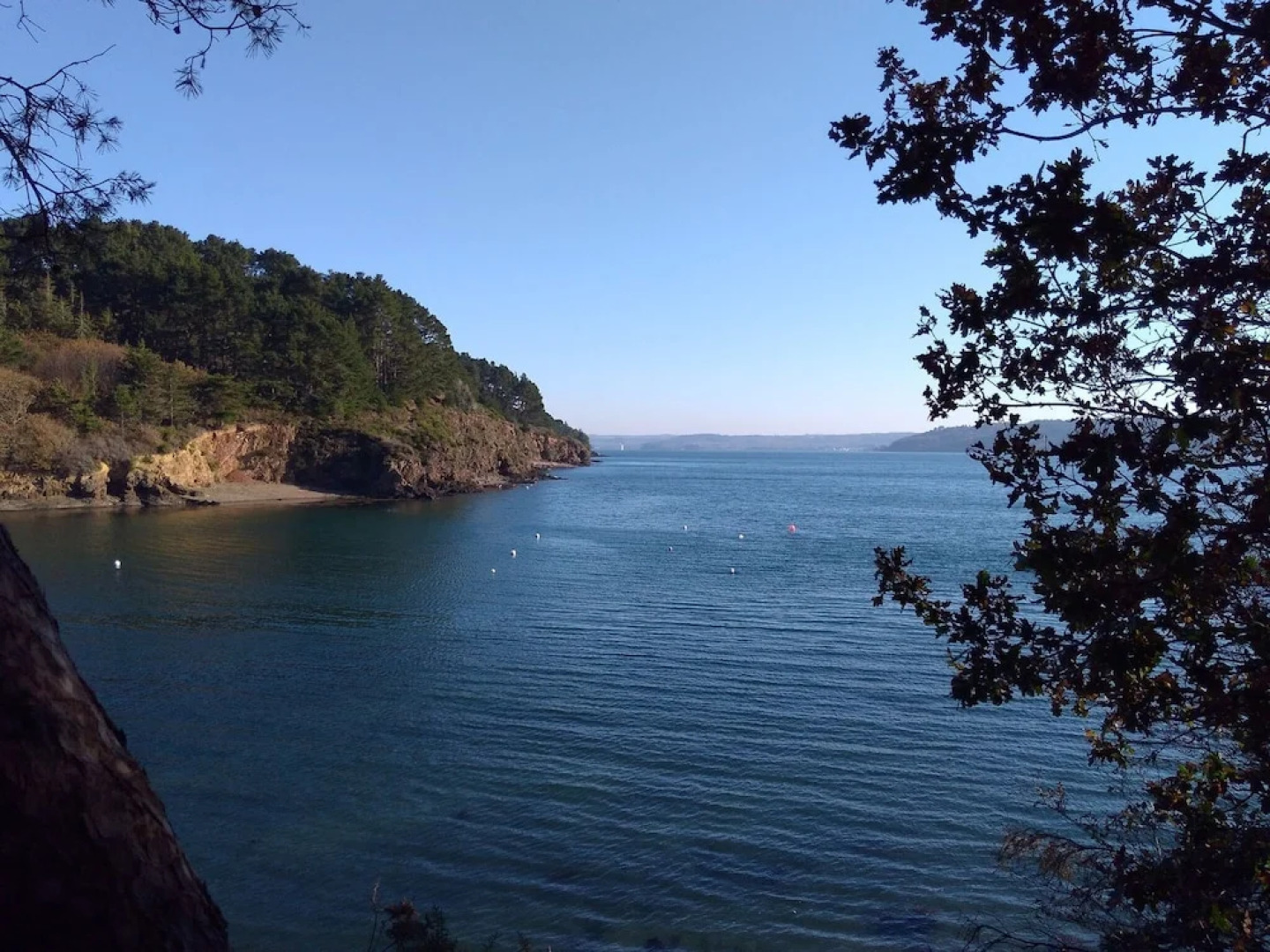 Quaint Holiday Home in Logonna-daoulas Near Sea