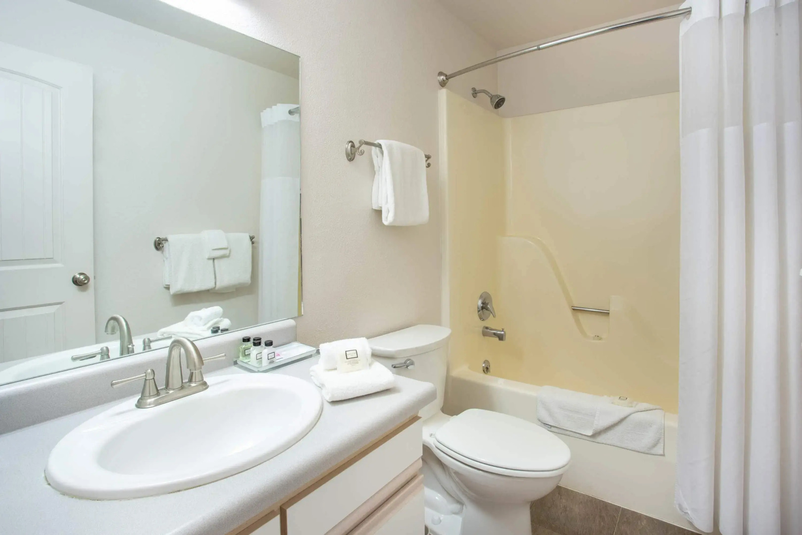 Travelodge by Wyndham Gardiner Yellowstone Park North