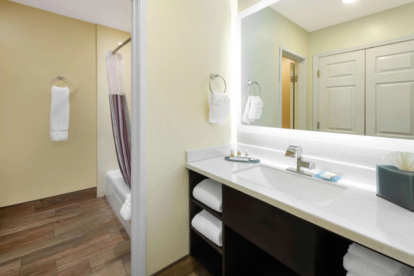 La Quinta Inn by Wyndham Clearwater Central
