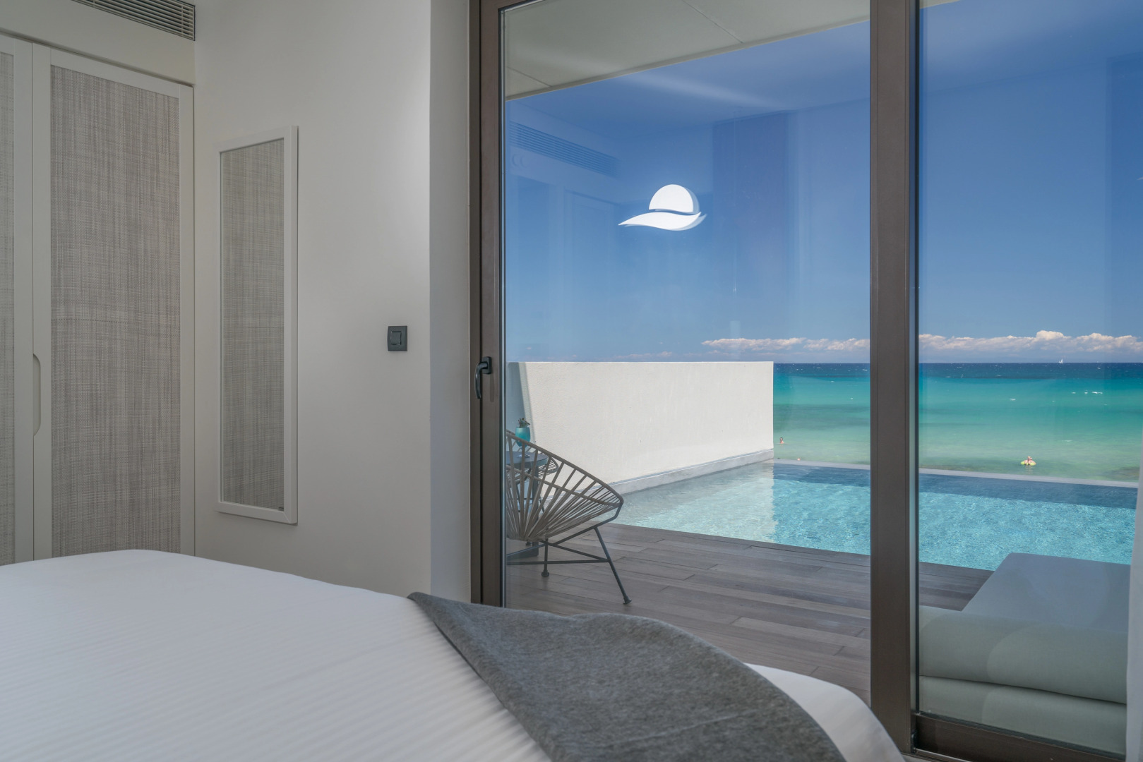 Caravel Suites - Adults Only