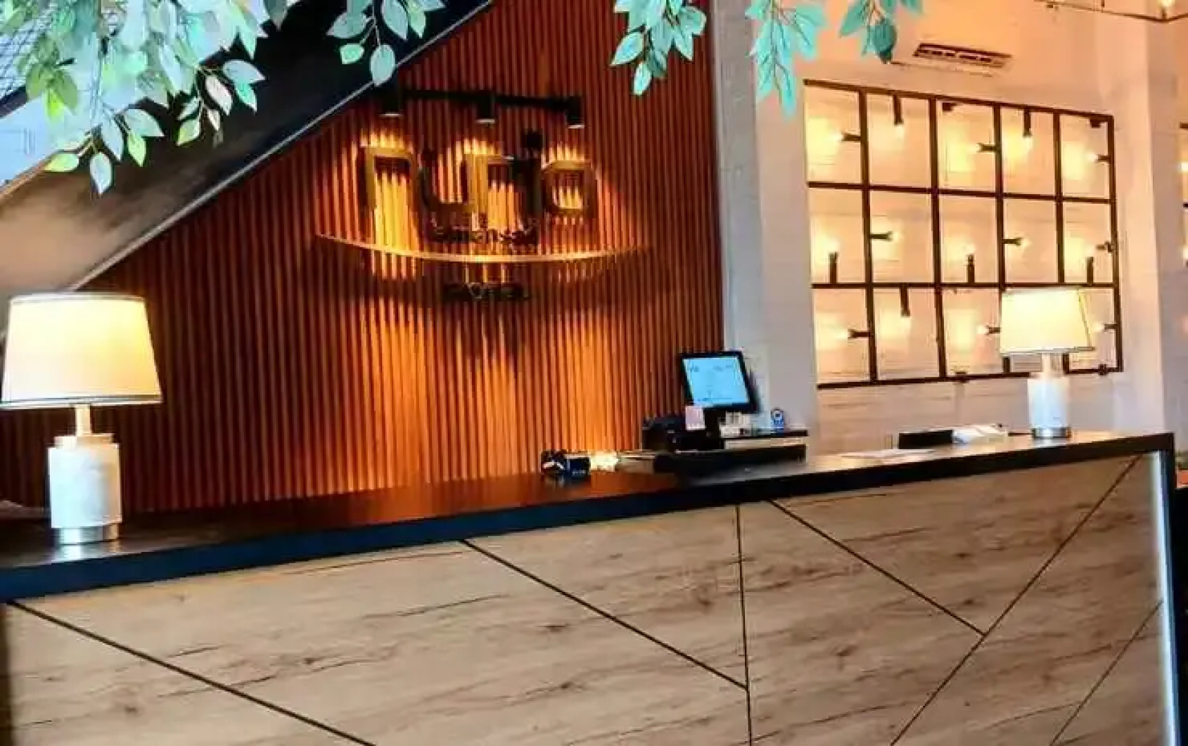 Nunia Tamansari Hotel