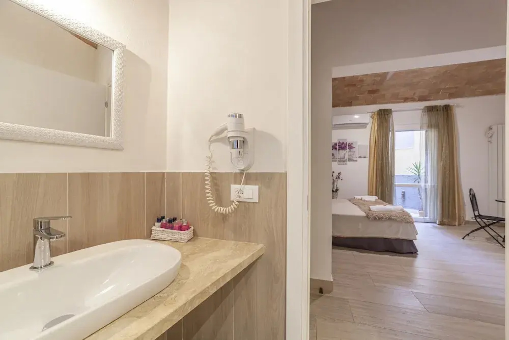 Prima dell'Elba Bed & Breakfast