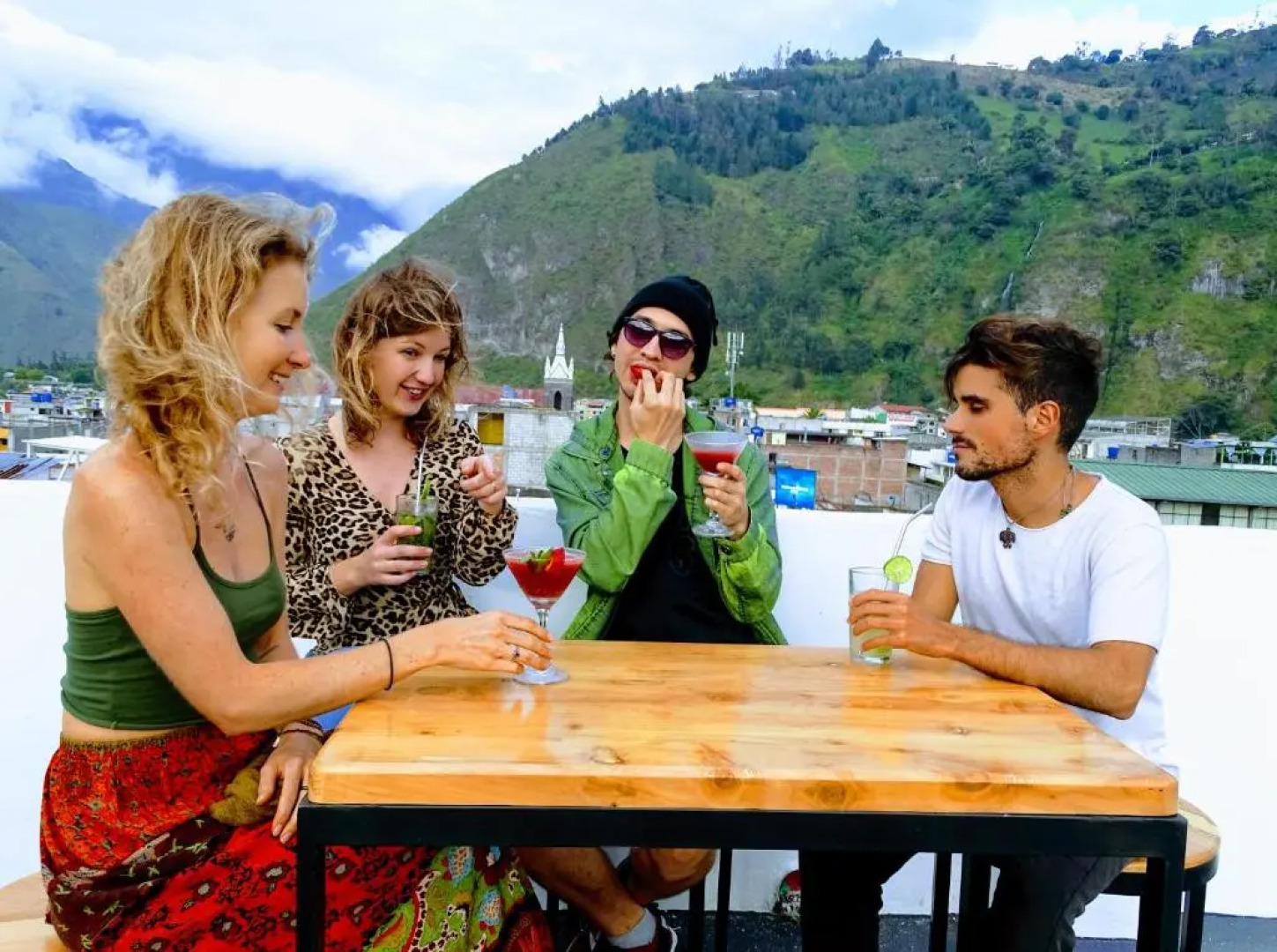 Erupcion Art Hotel & Hostel