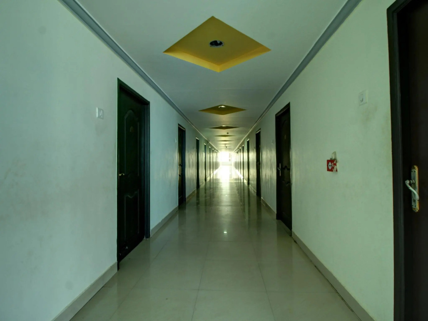 SPOT ON 40168 Vasantham Inn