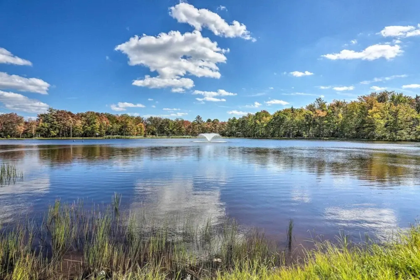 1 Block to Lake: Poconos Getaway w/ Fire Pit!