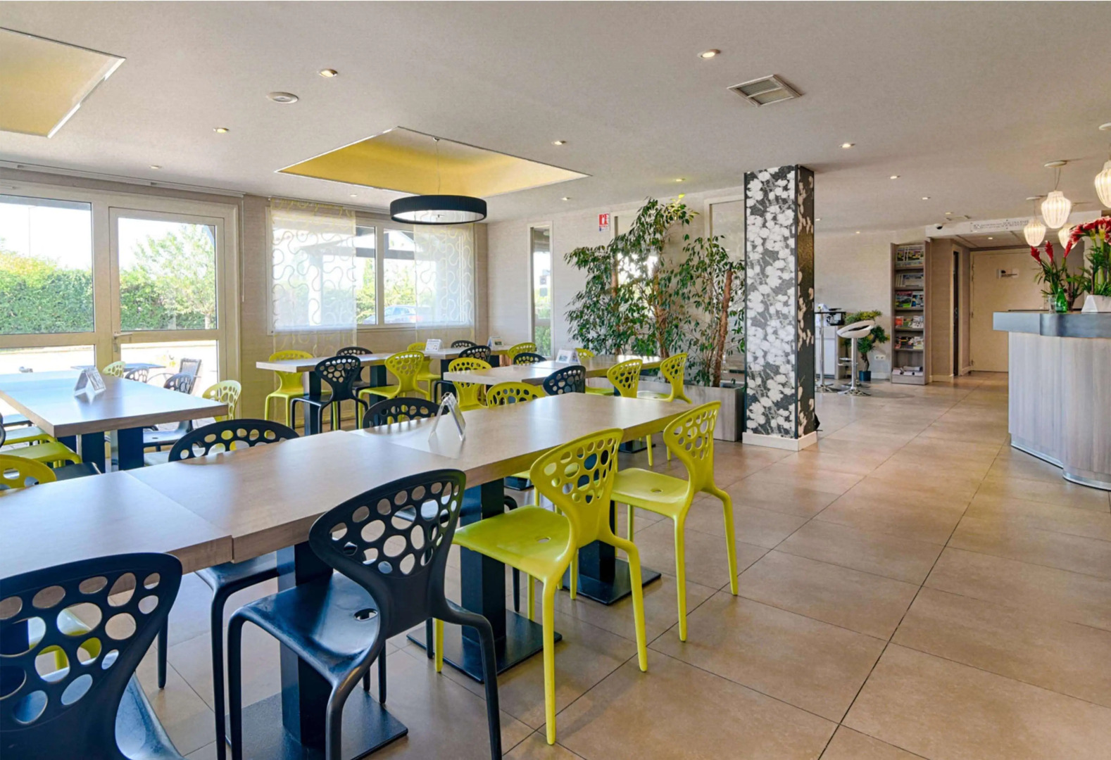 Hôtel Kyriad Lyon Est