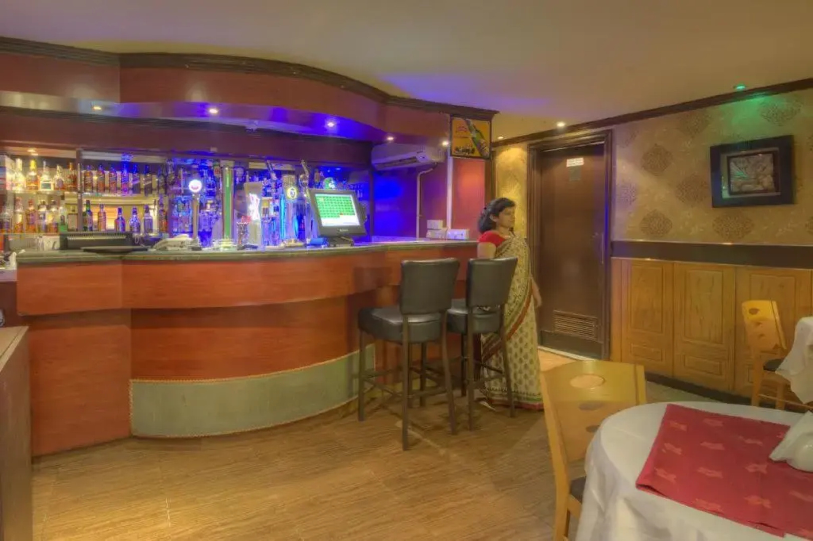 Hyde Park Hotel