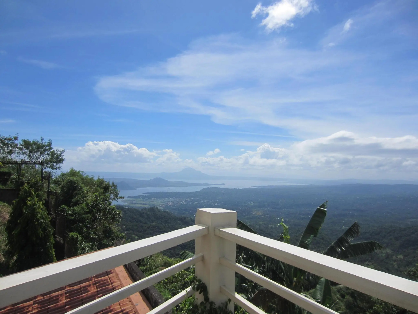 Splash Suites Hotel Tagaytay
