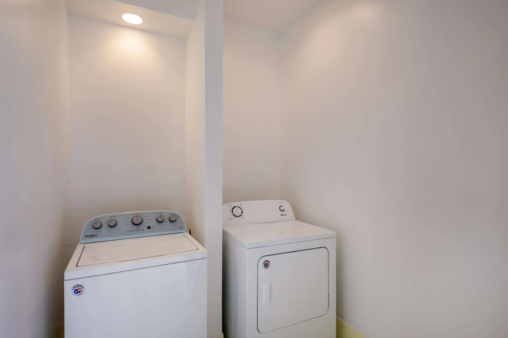 Americas Best Value Inn Lockhart