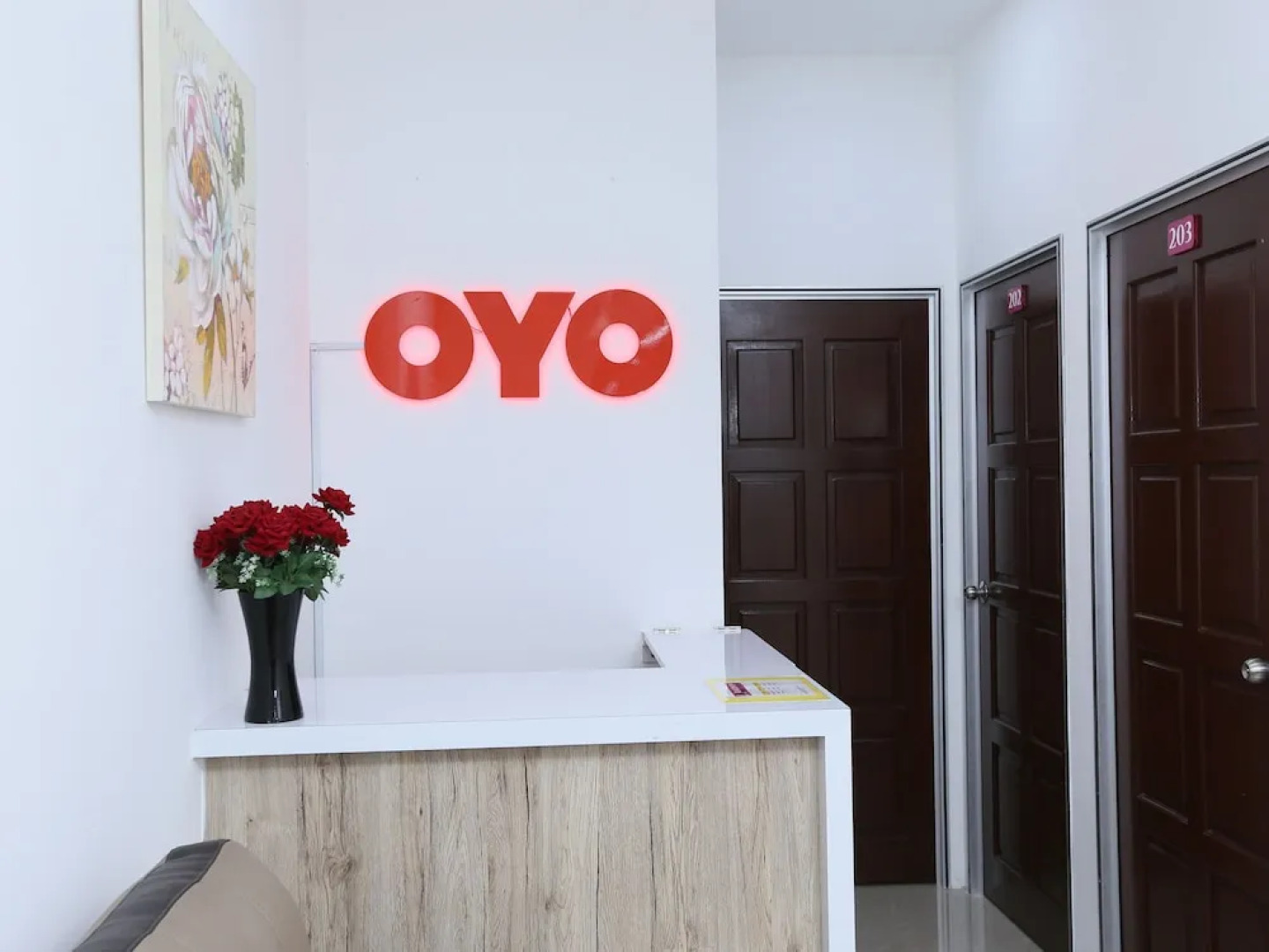 Roselyn Inn by OYO Rooms