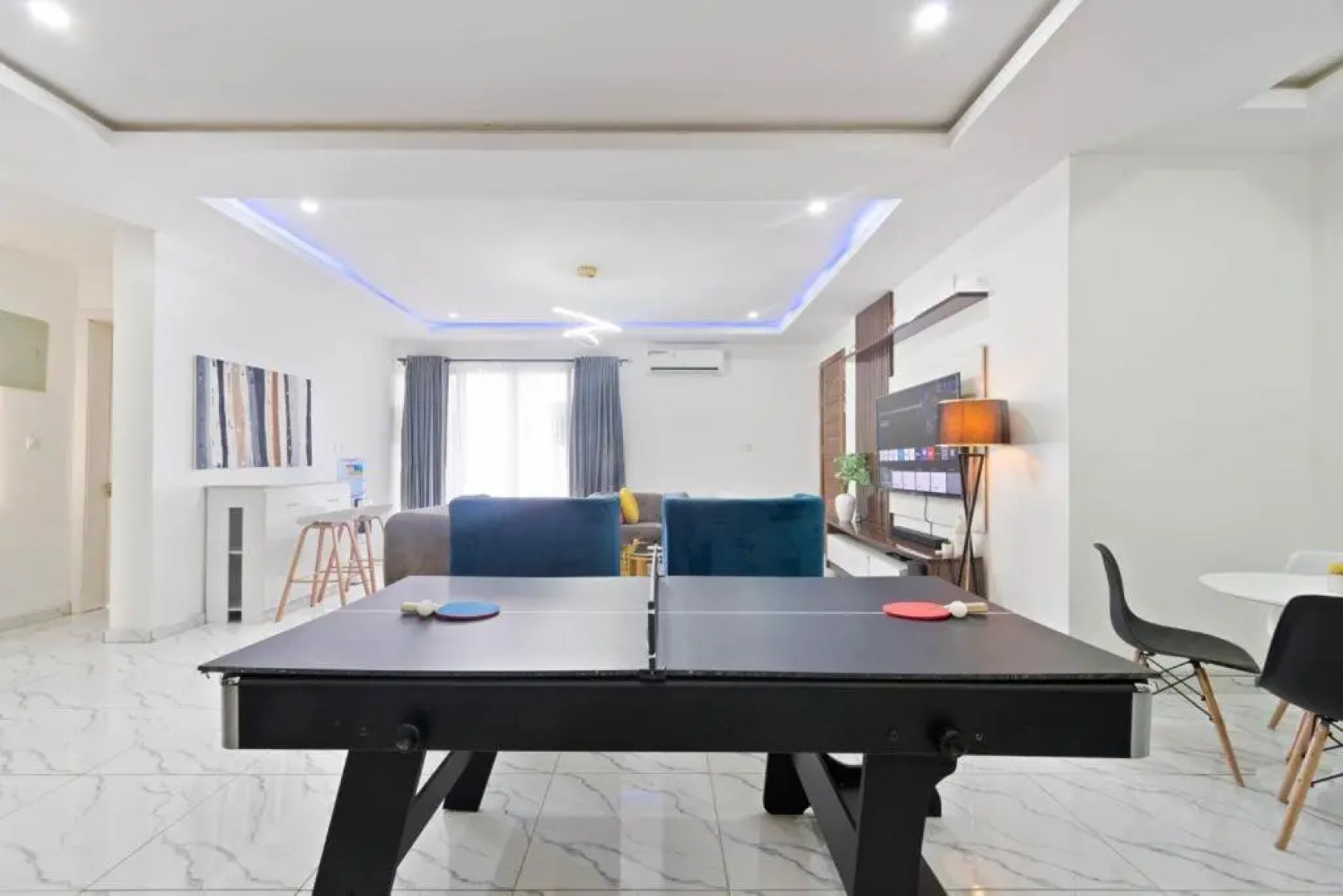 Luxury 2bedroom apartment with pool