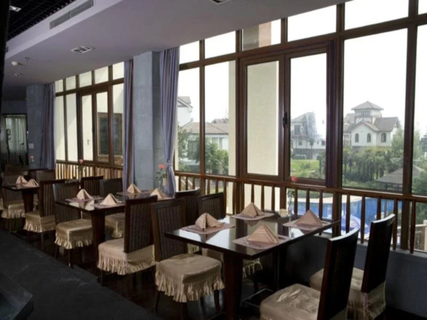 Pengxin Garden Guobin Hotel