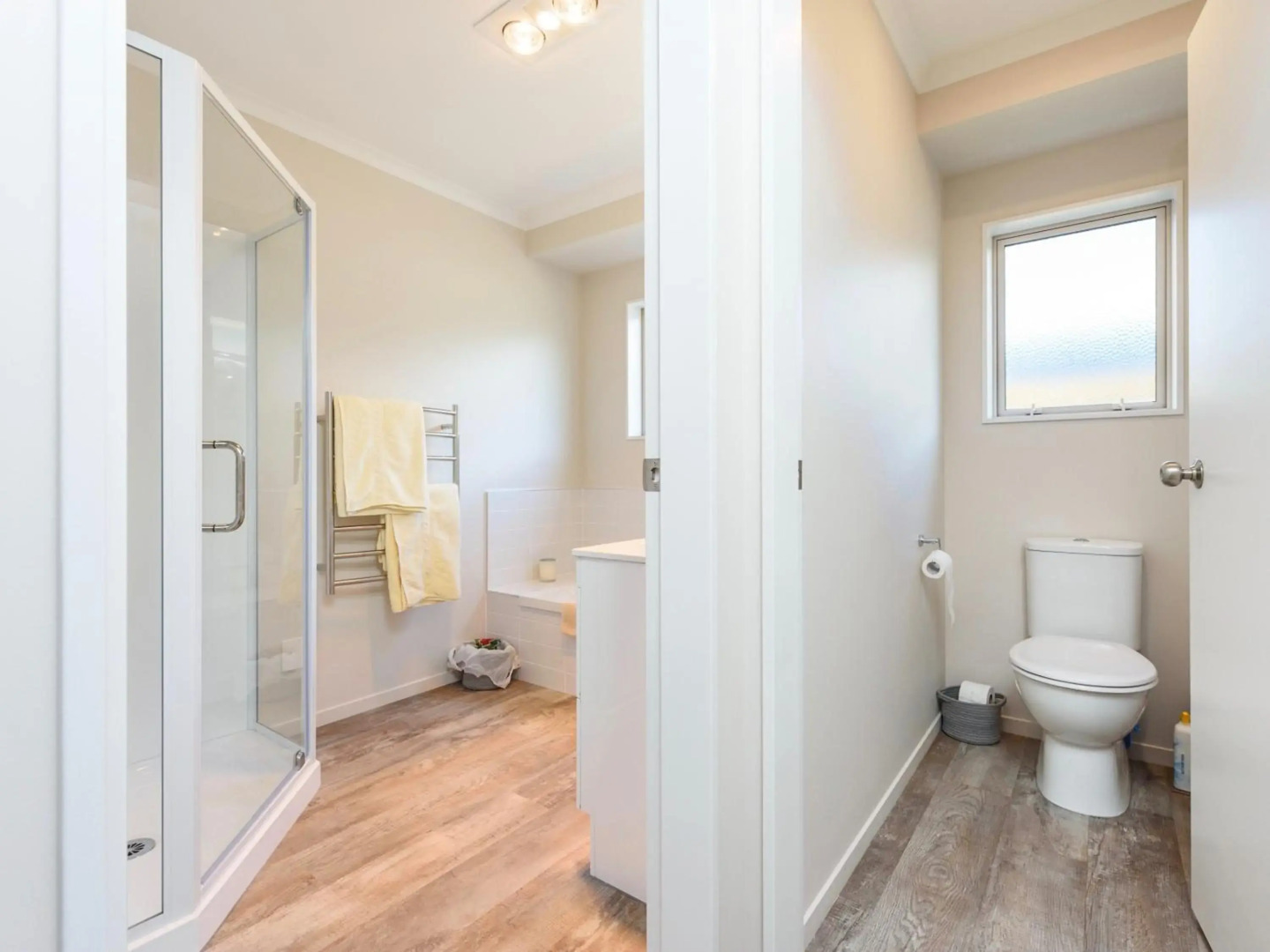 Modern Beach Break - Waihi Beach Holiday Home