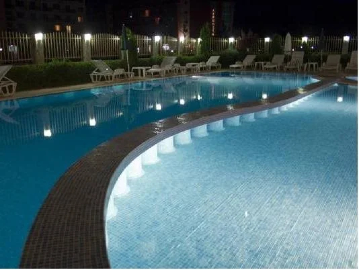 Sunny House Apart Hotel