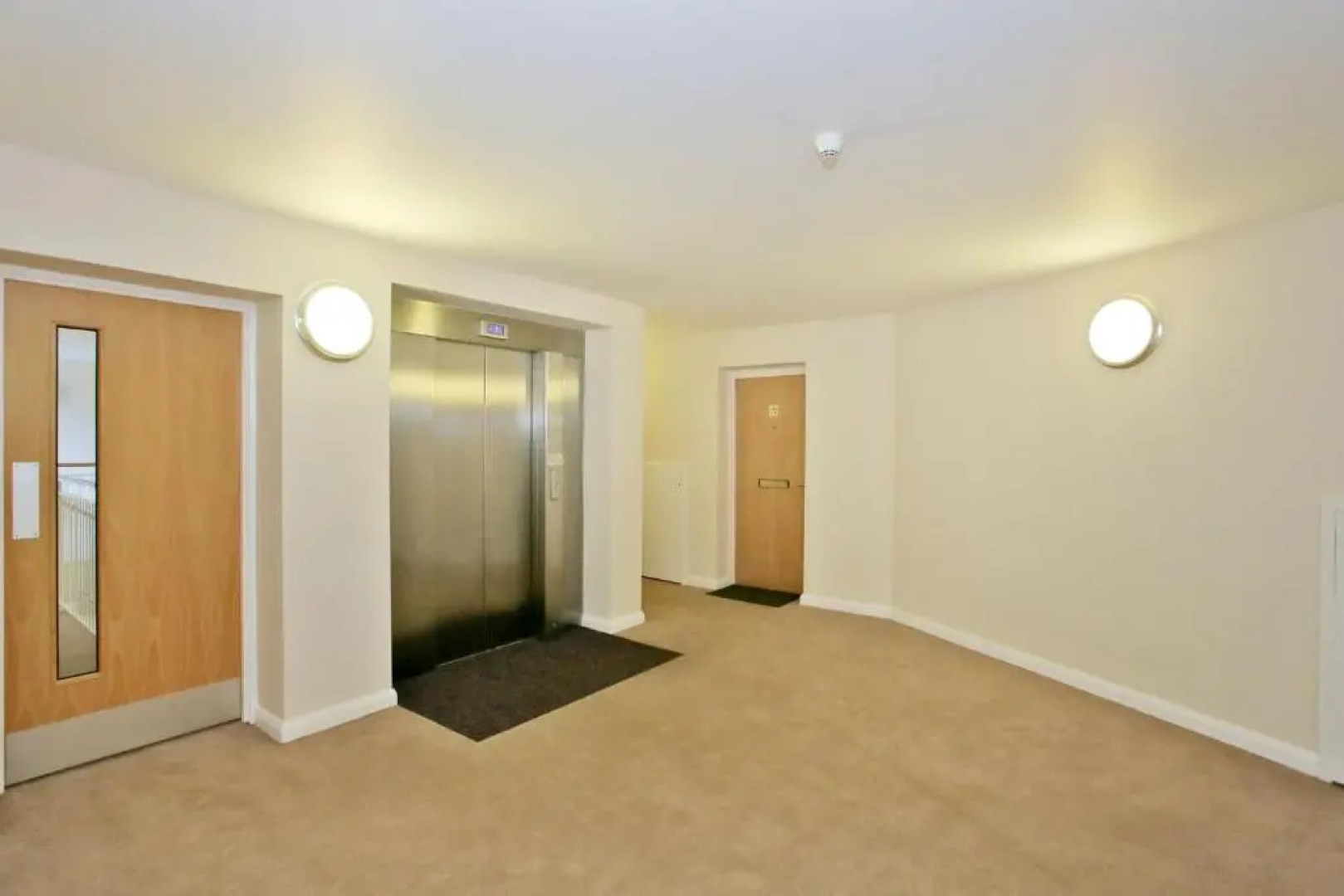 Orange Apartments Kepplestone