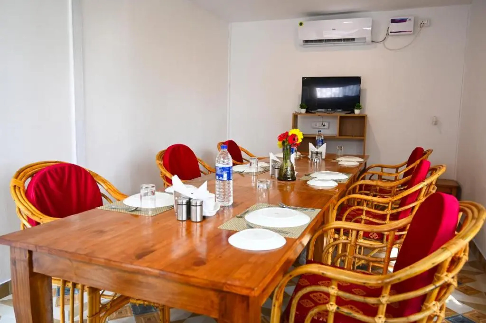 Mulberry La Blanca Resort