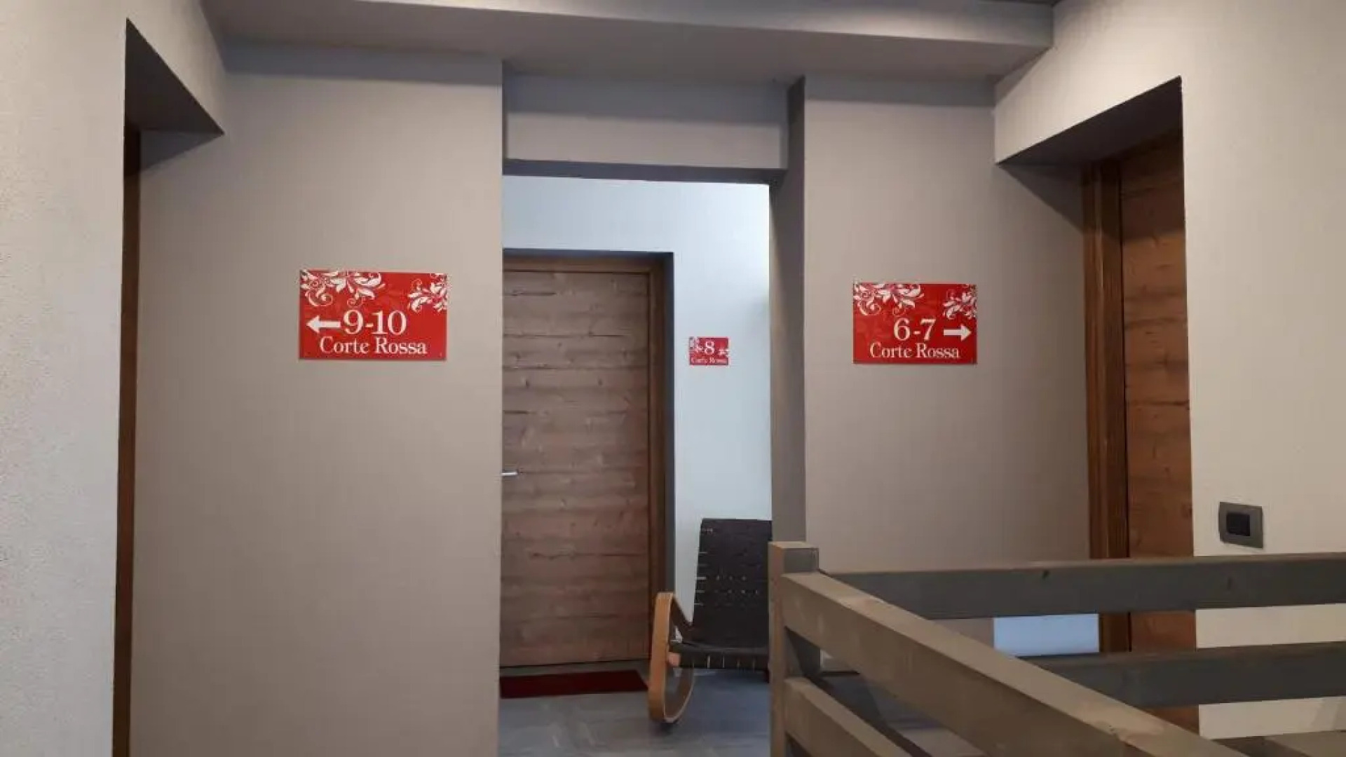 Bed & Rooms , Apartments Corte Rossa