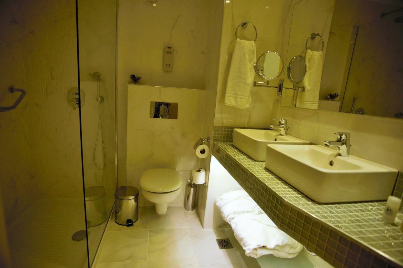 Kolymbia Bay Art - Adults Only