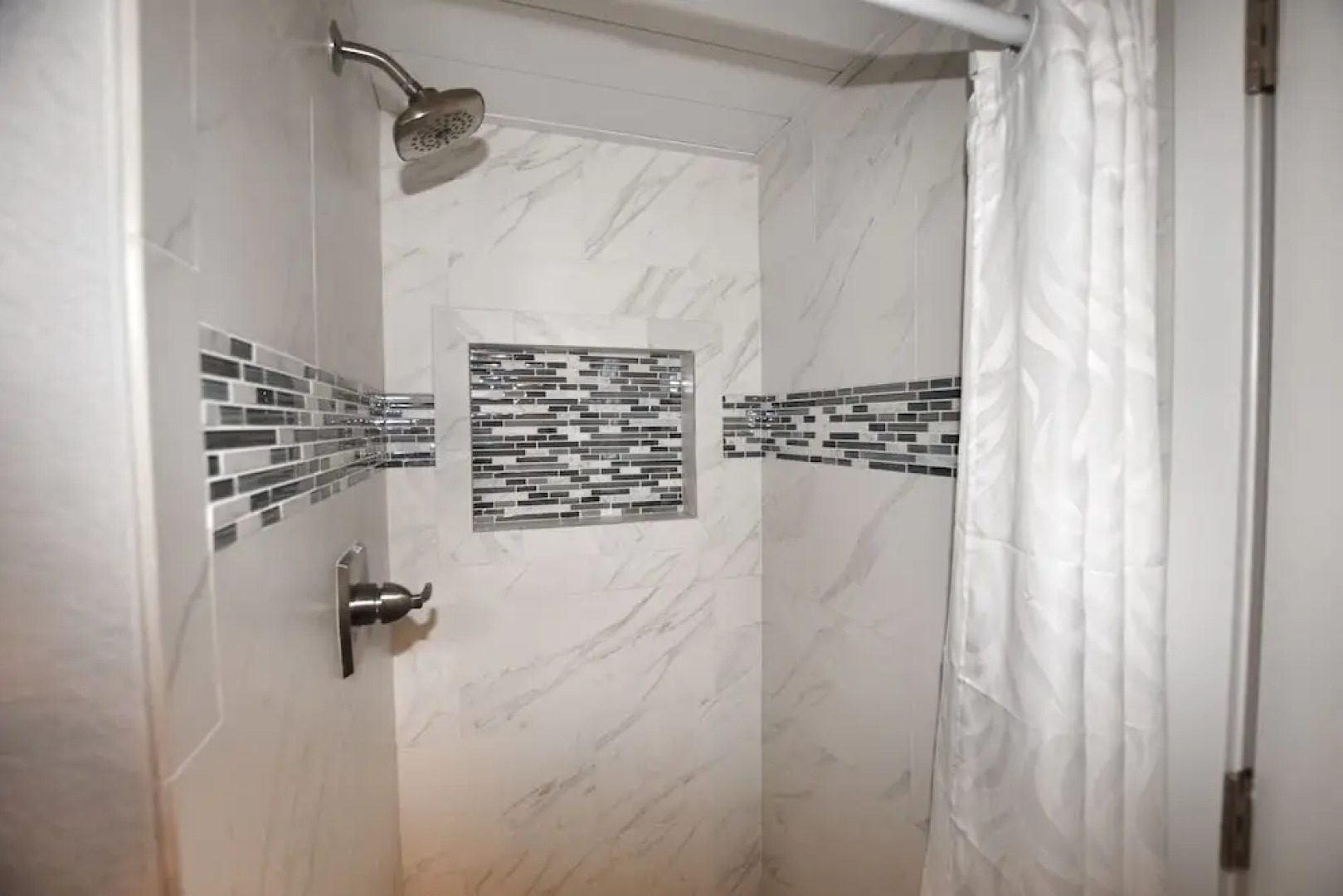 0903 Waters Edge Resort 1 Bedroom Condo by Redawning