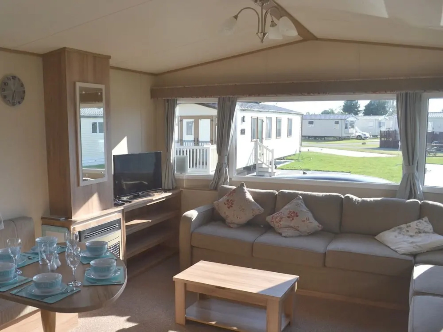 FL Woodlands 136 - Caravan Park
