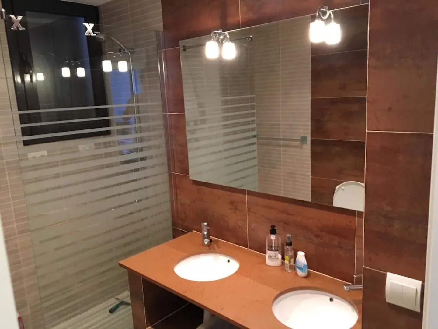 Modern Villa With Private Pool and Stunning Views of Nature