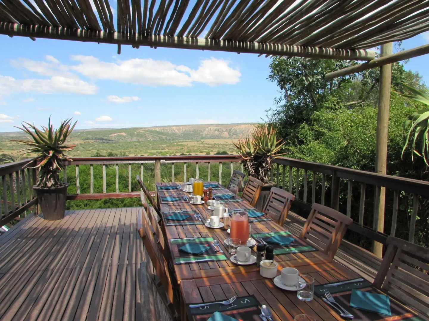 Woodbury Lodge - Amakhala Game Reserve