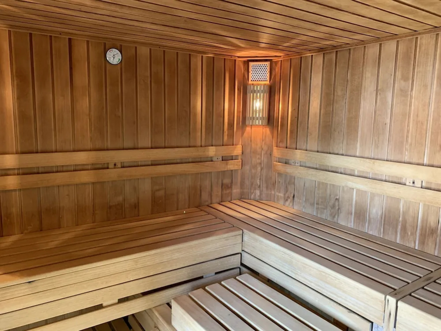 Luxury Apartment With Shared Sauna in Center Mariapfarr