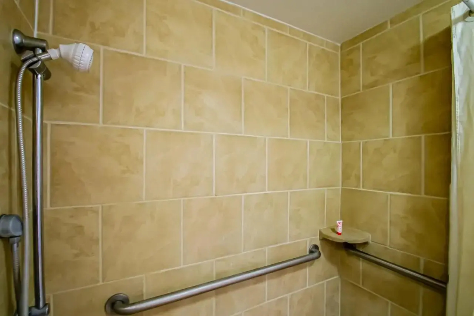 Super 8 Washington/greenville Area