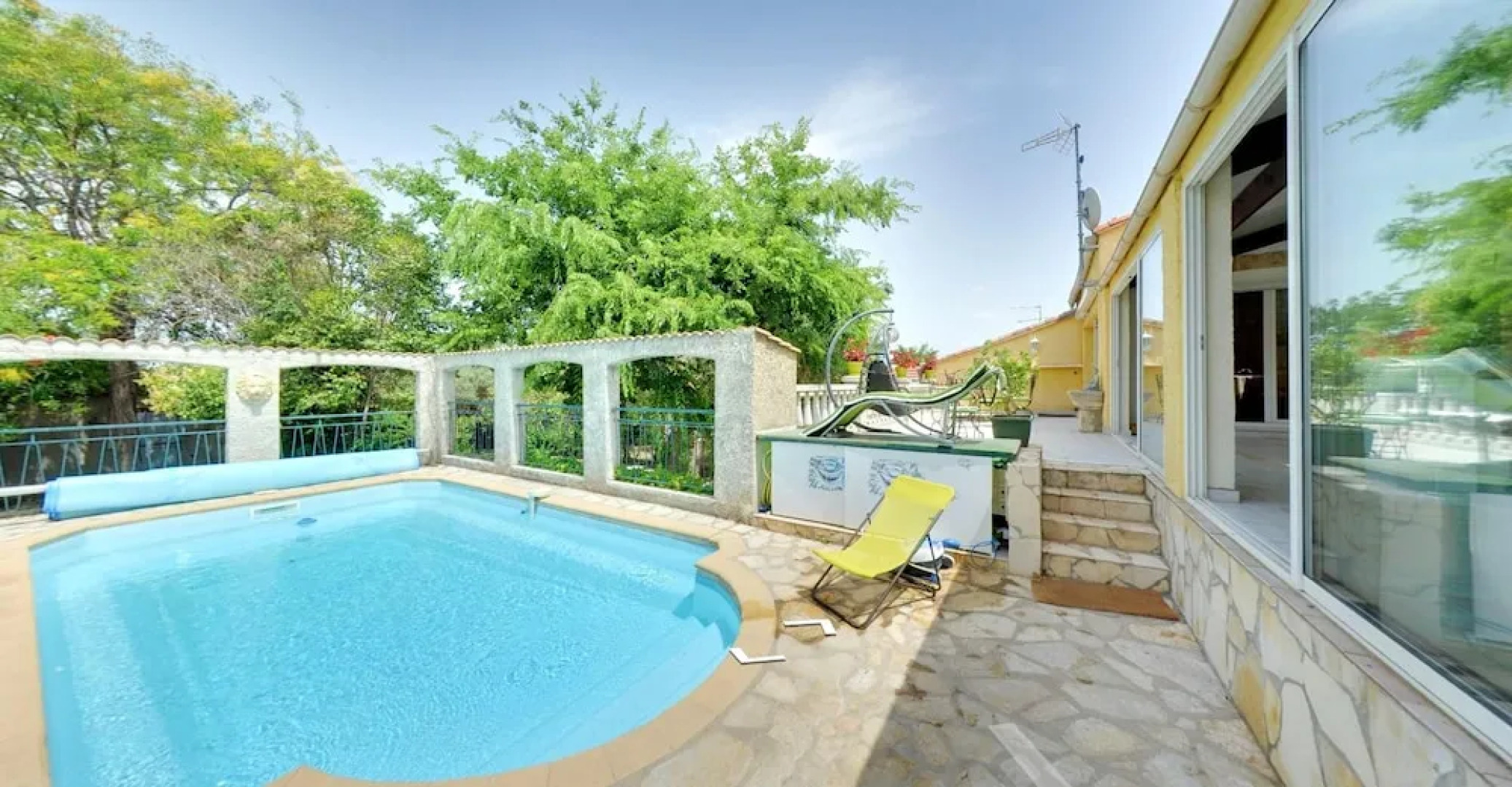 House With 2 Bedrooms in Béziers, With Pool Access, Furnished Garden a