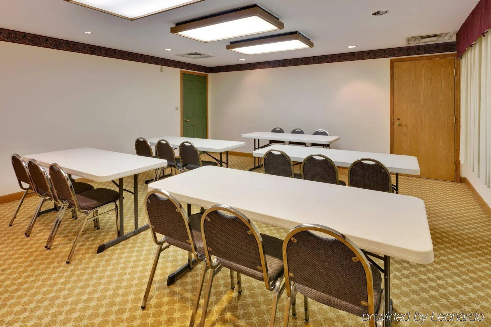 Radiant Inn & Suites