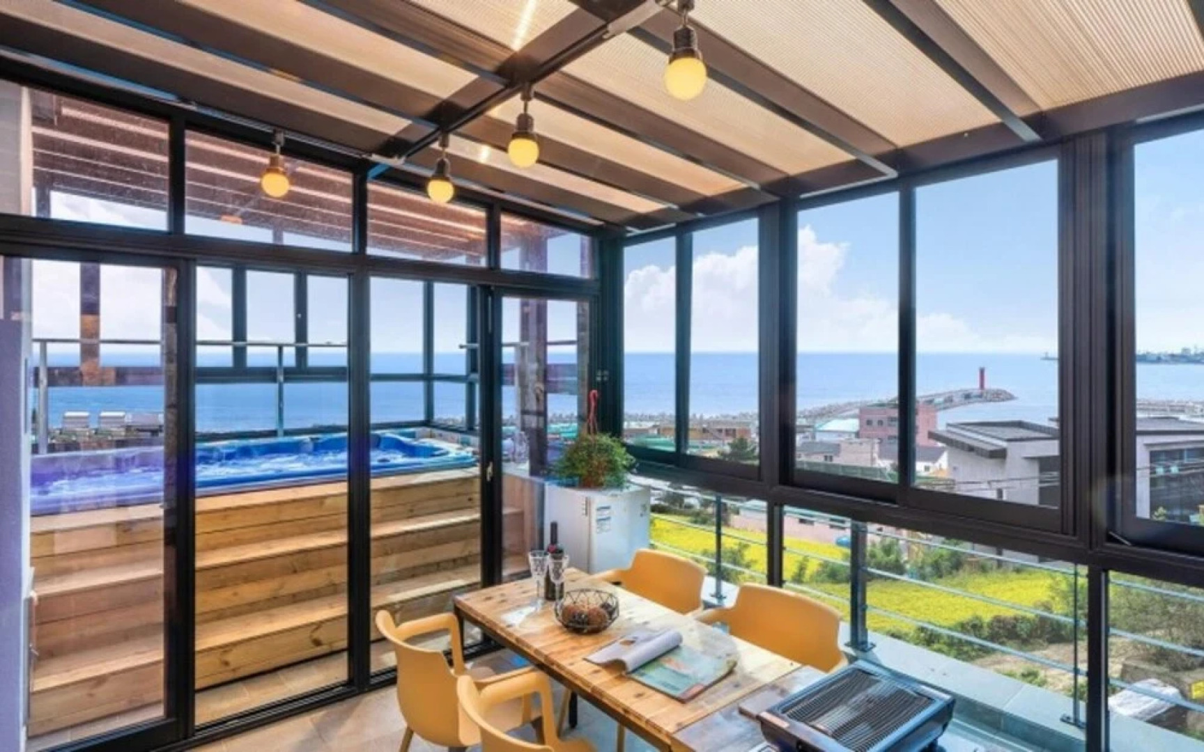 Pohang Unipool Villa