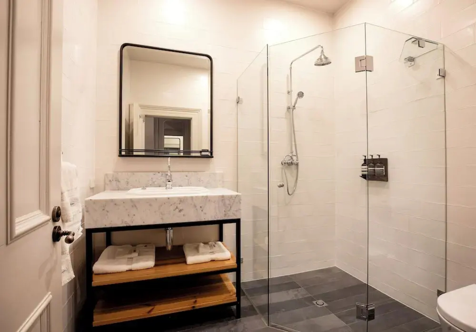 The Crafers Hotel
