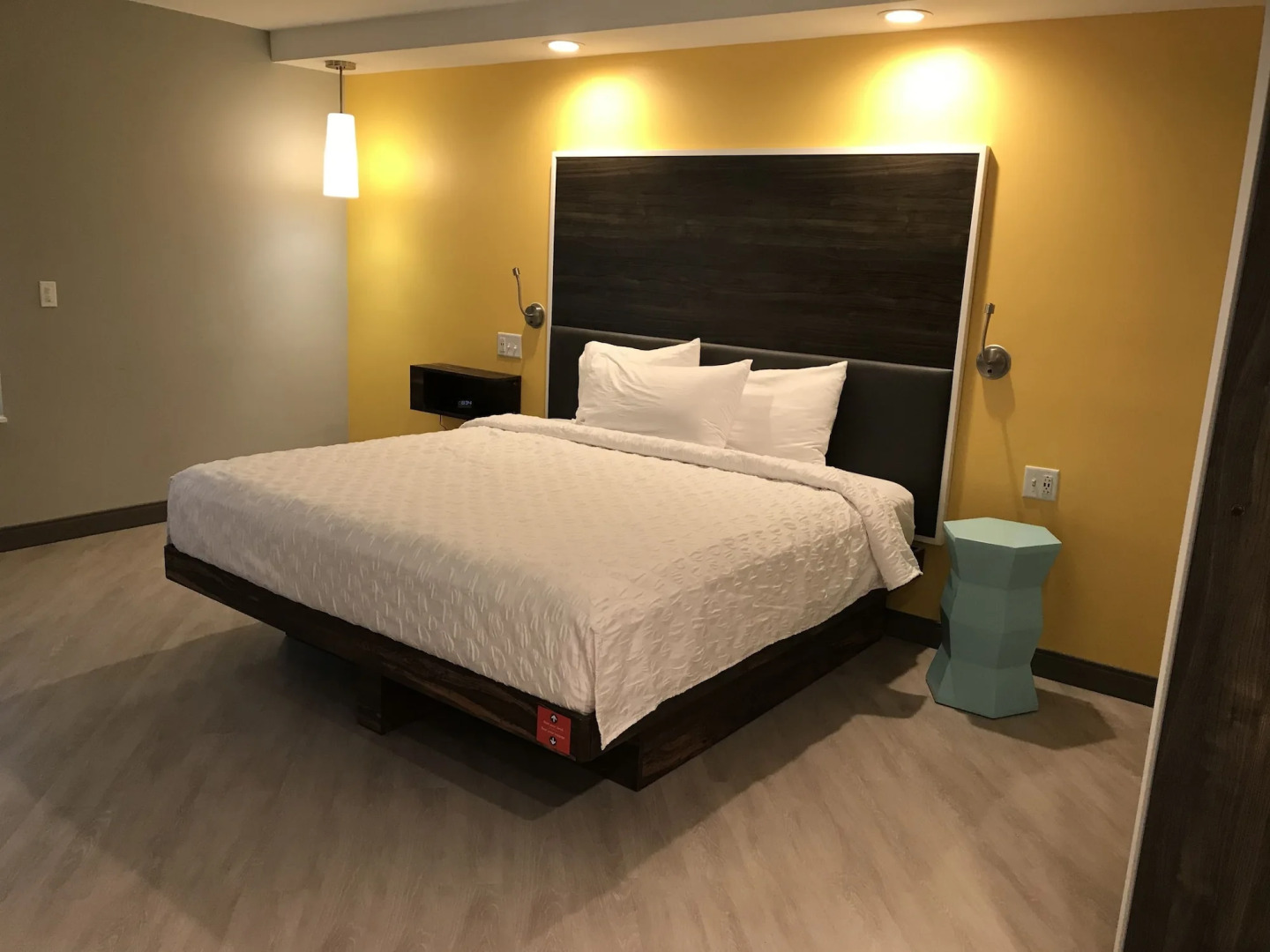 Tru by Hilton Farmville