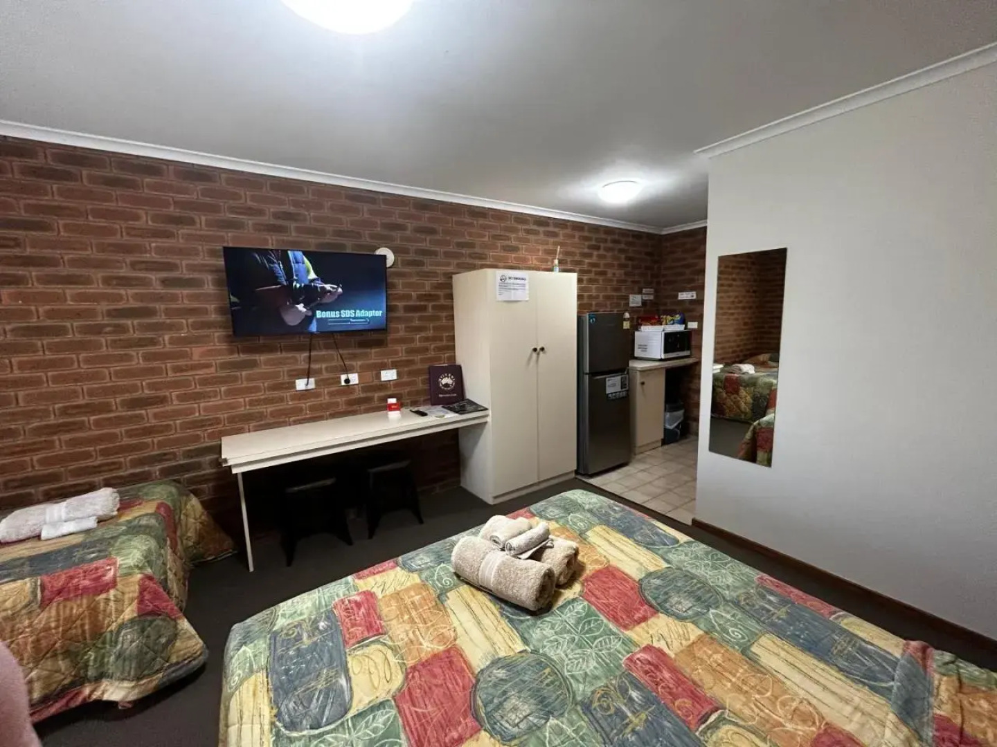 Balranald Colony Inn Motel