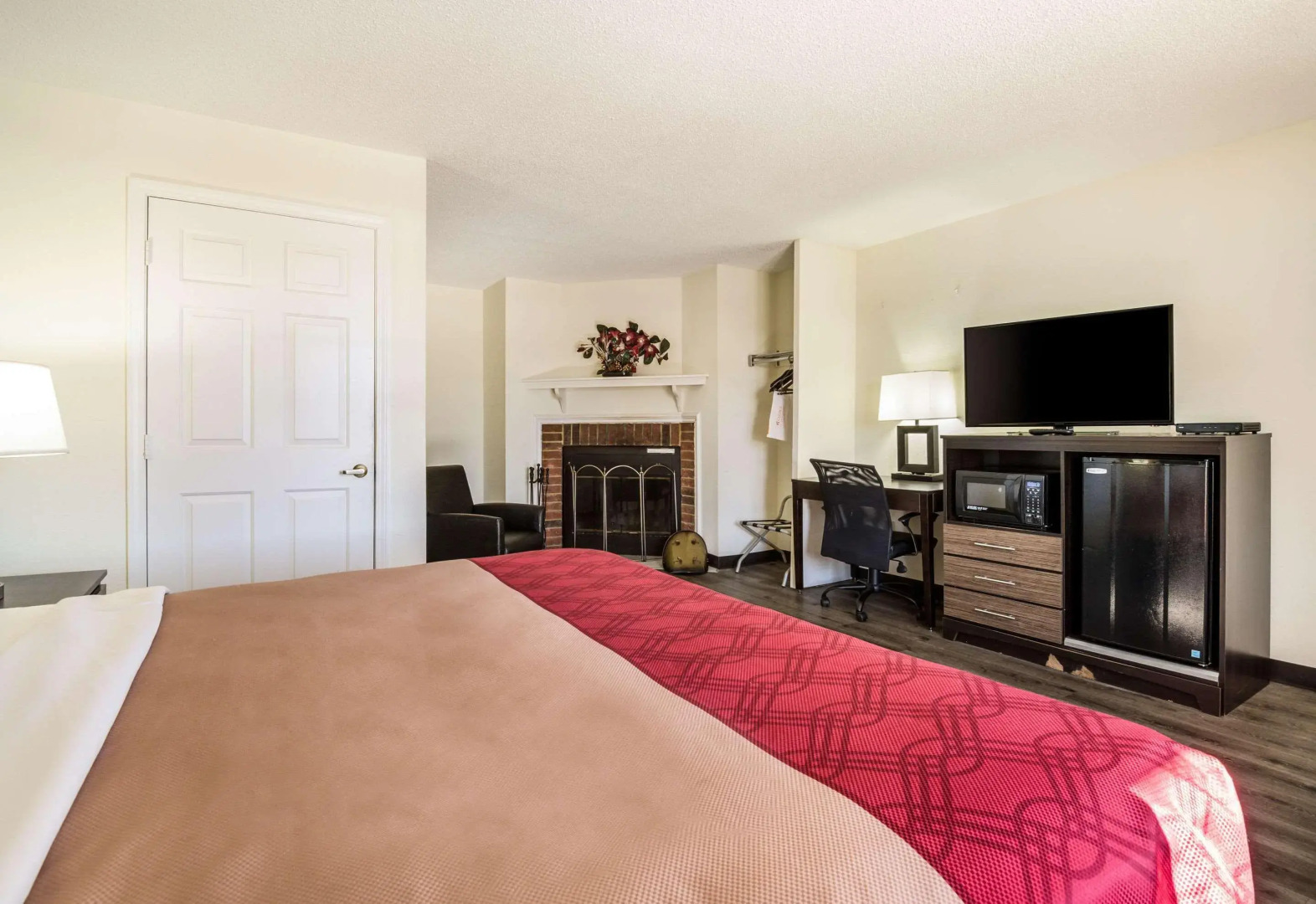 Econo Lodge Glade Springs I-81