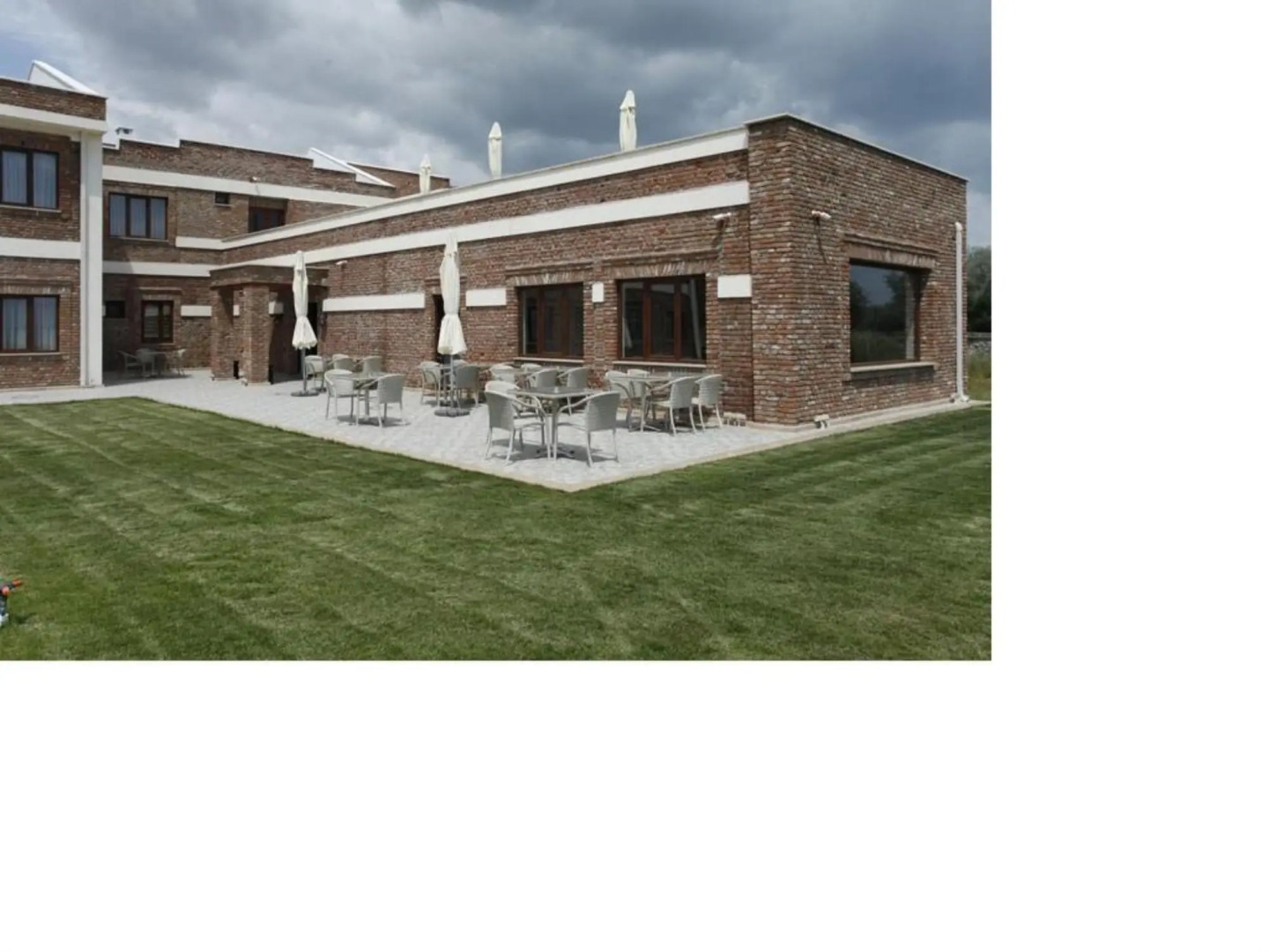 Отель Milestone1915